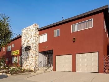 Villas at Uptown